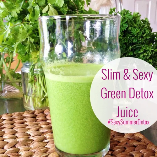 Why You Should Start Juicing Right Now + a Green Detox Juice Recipe