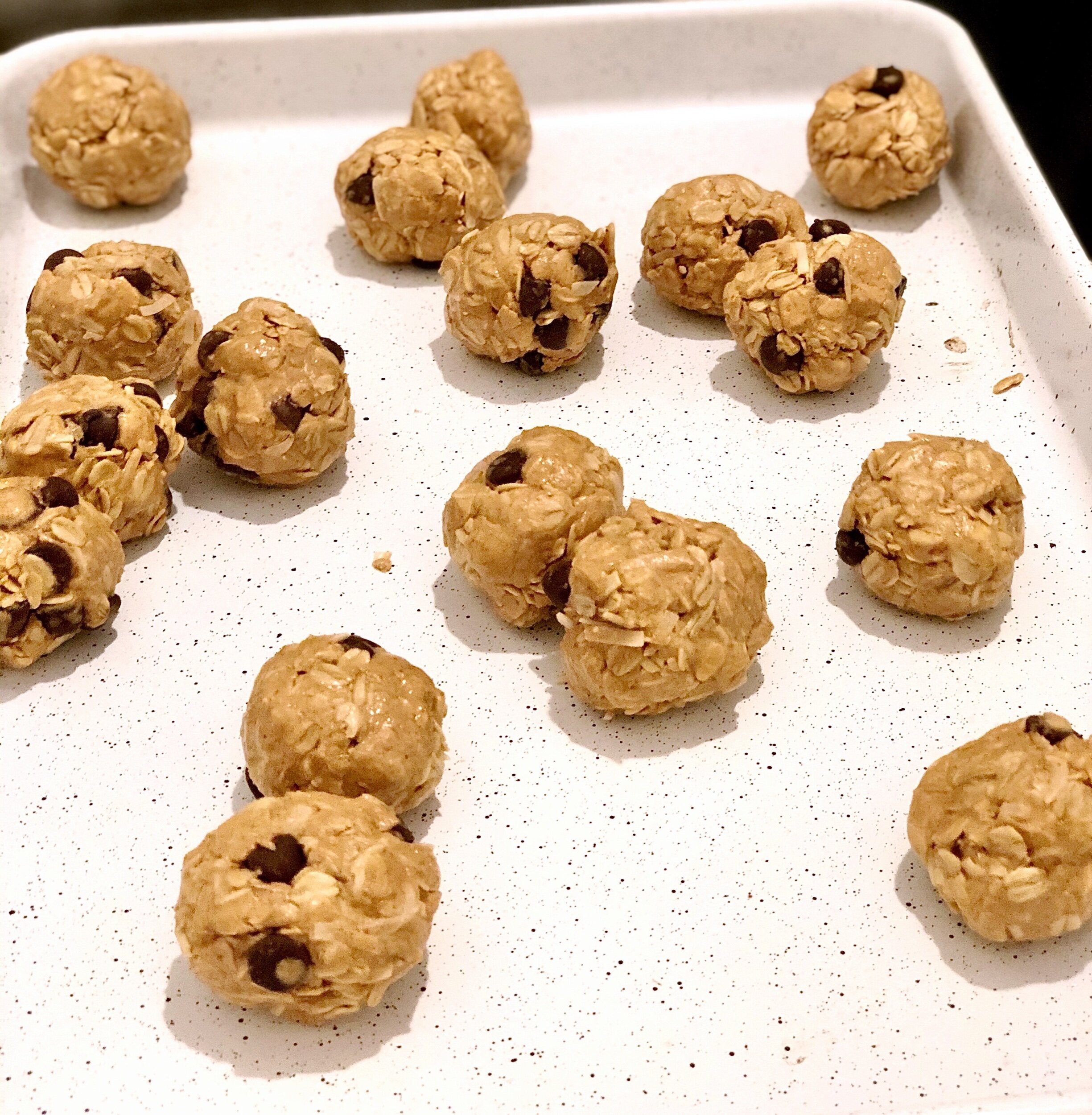 Chocolate Chip Coconut Cookie Protein Balls (soy, dairy & glutenfree