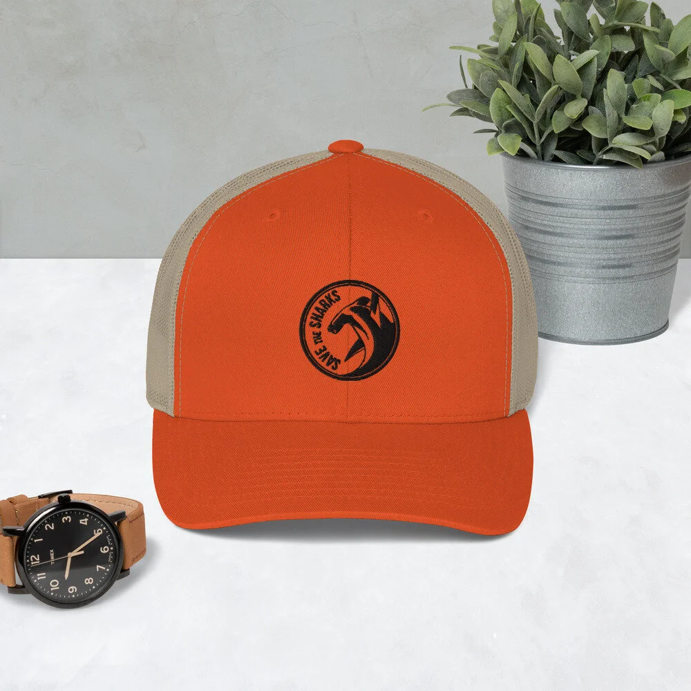 Logo_Black_Trasp_mockup_Front_Flat-Lifestyle_Rustic-Orange-Khaki.jpg
