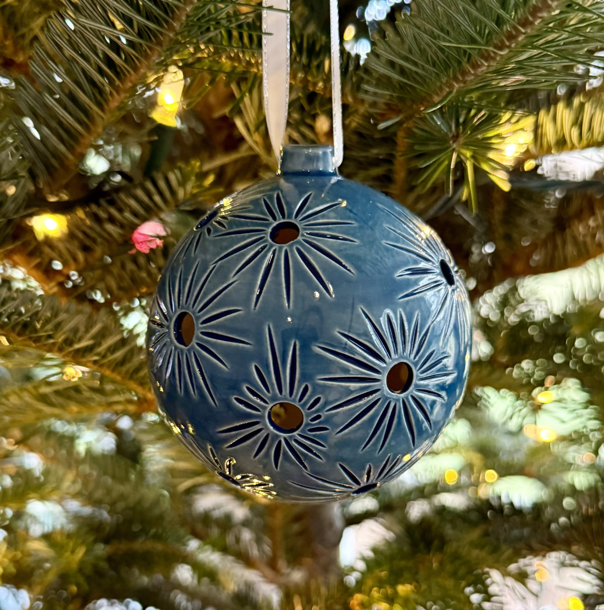 Ornament with Starry Night - dark blue.jpg