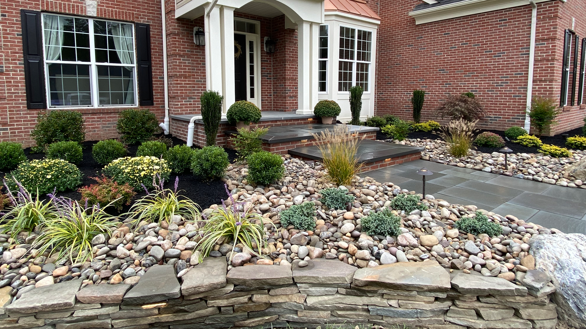 DiBiase-Landscaping_Projects-14-WebsiteBanner.png