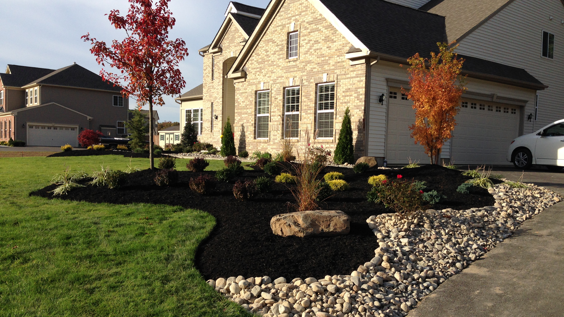 DiBiase-Landscaping_Projects-6-WebsiteBanner.png