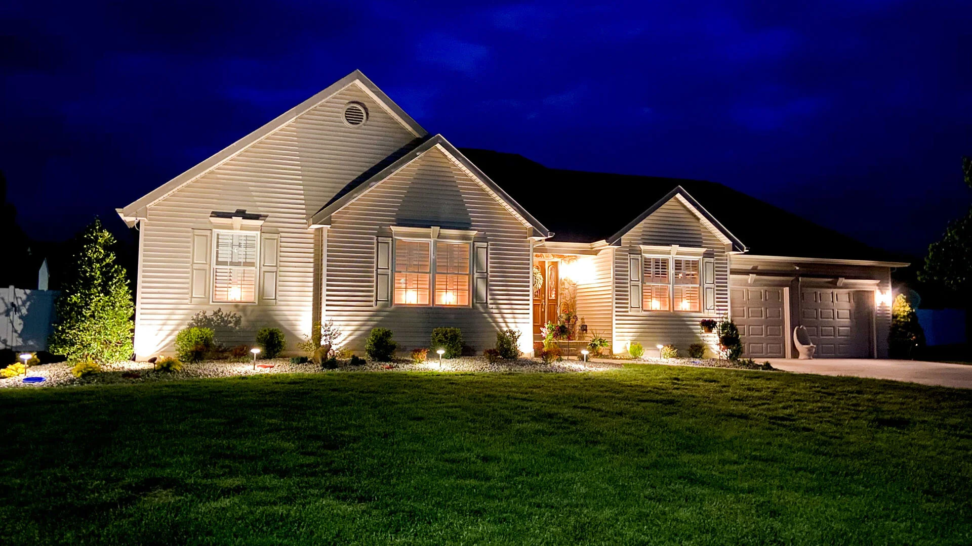 Landscaping Renovations Portfolio Landscape Lighting — DiBiase