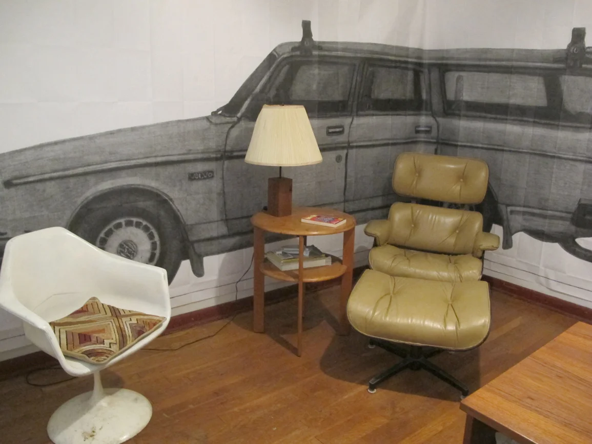 VolvoPosterInRoom5w.jpg