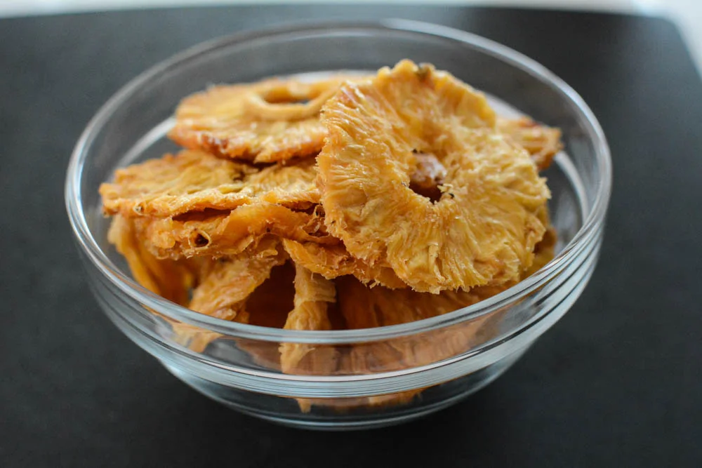 dried-pineapple-granola.jpg