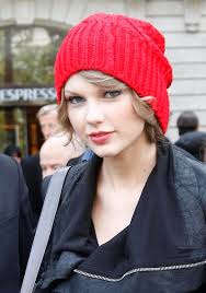 Taylor loves Beanies & Red! She may well have knitted this herself. 