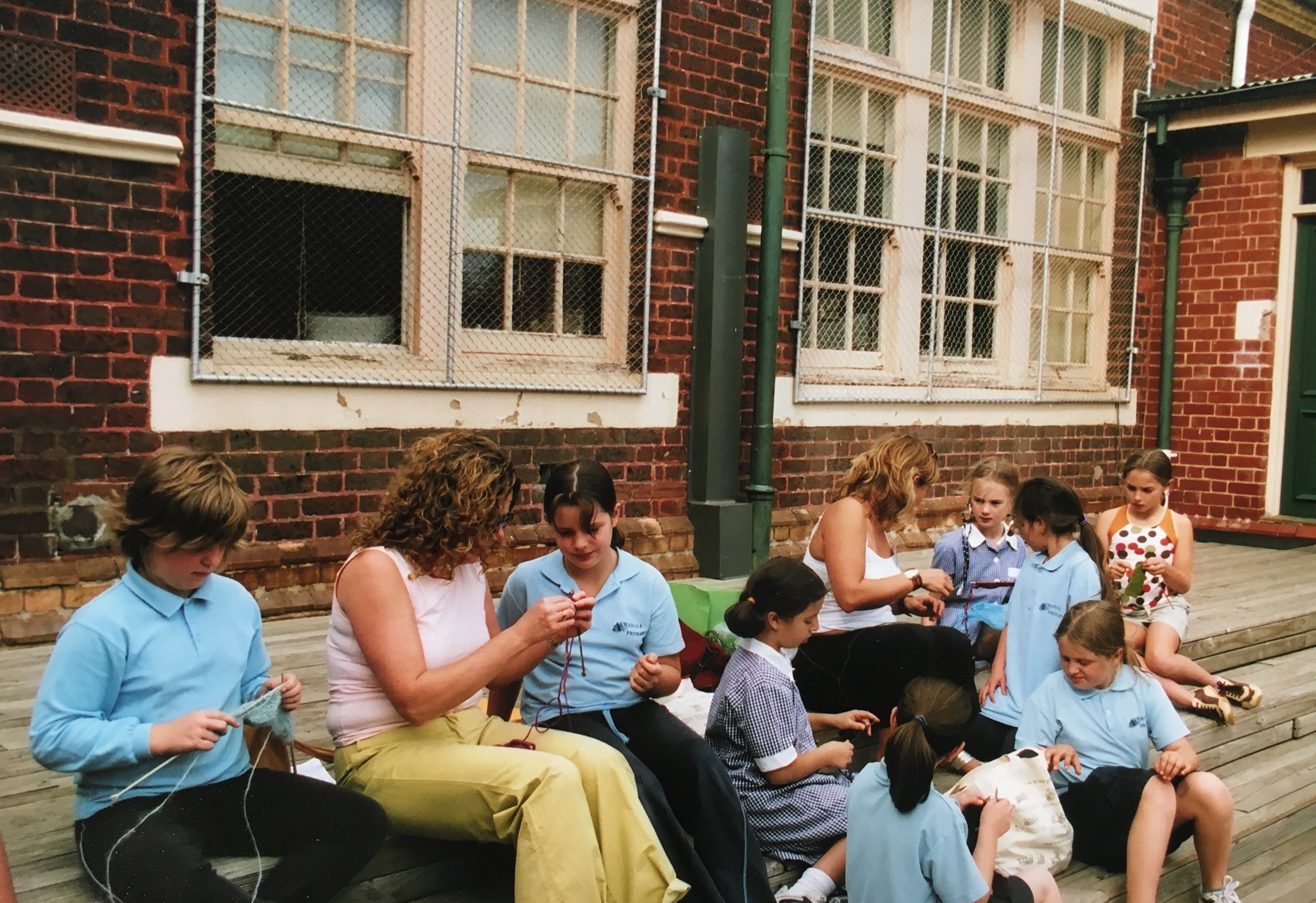 Weekly knitting classes were held outside at lunchtime (weather permitting). Introducing students to knitting and creating a friendly social group across different year levels.