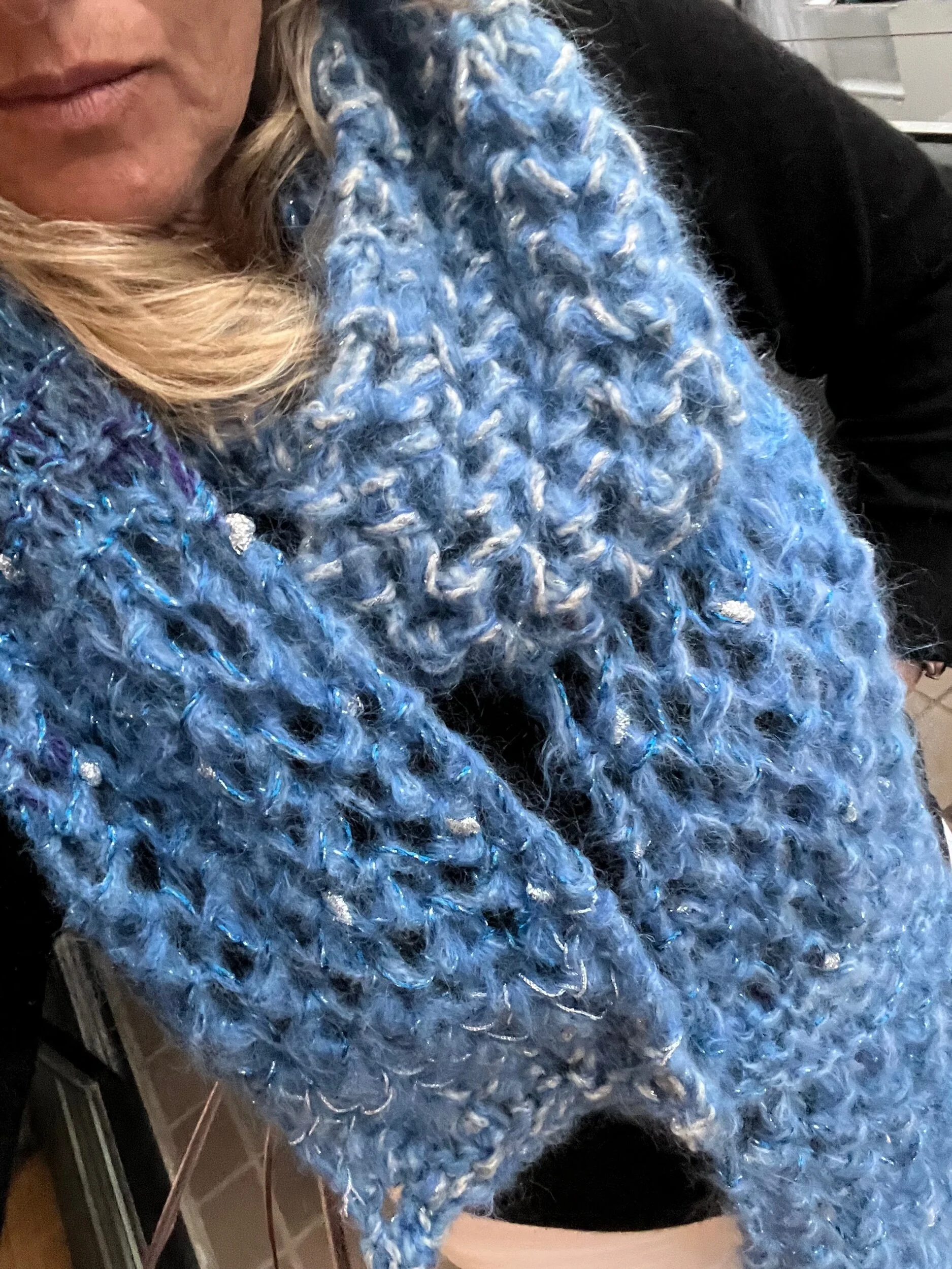 D5DDDAC8-33C0-4401-928B-3B89C1951119