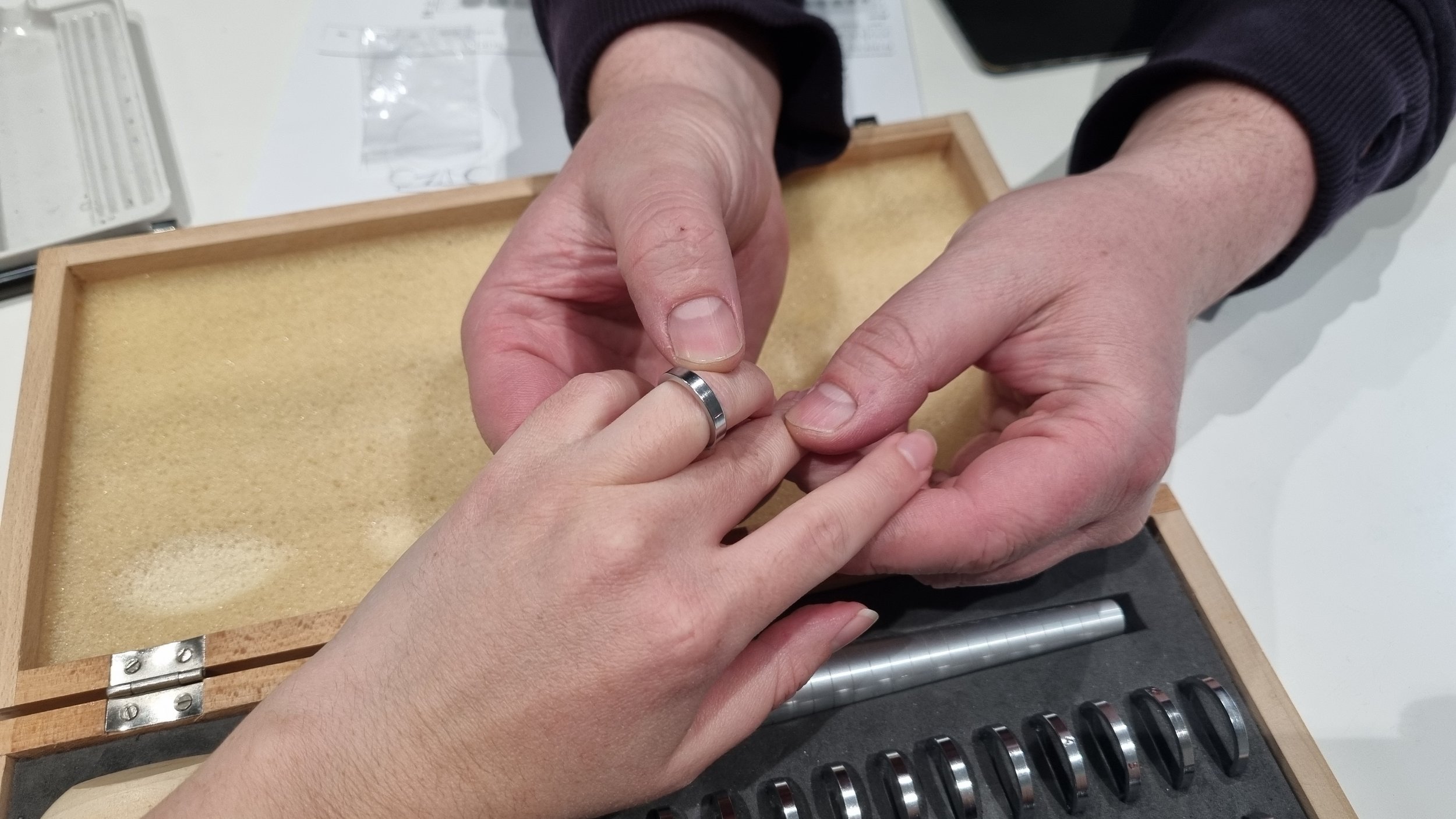 What you need to know when measuring your ring size