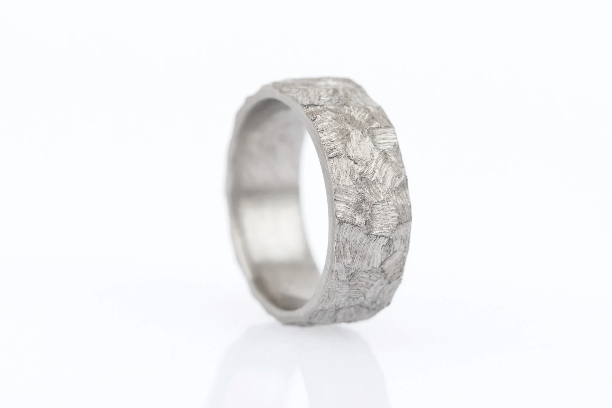 5 Textured Wedding Ring Designs