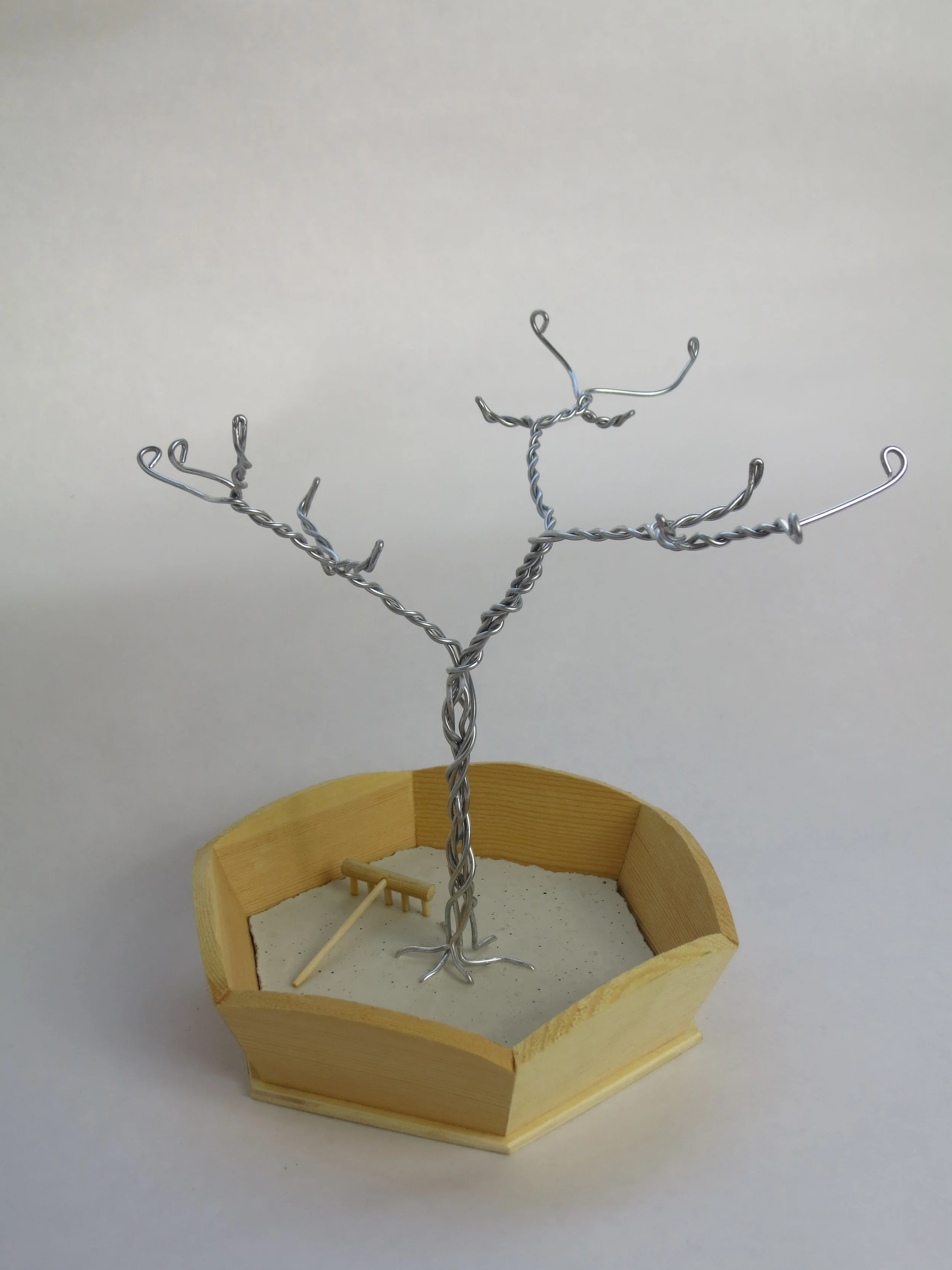 Zen garden jewlery tree