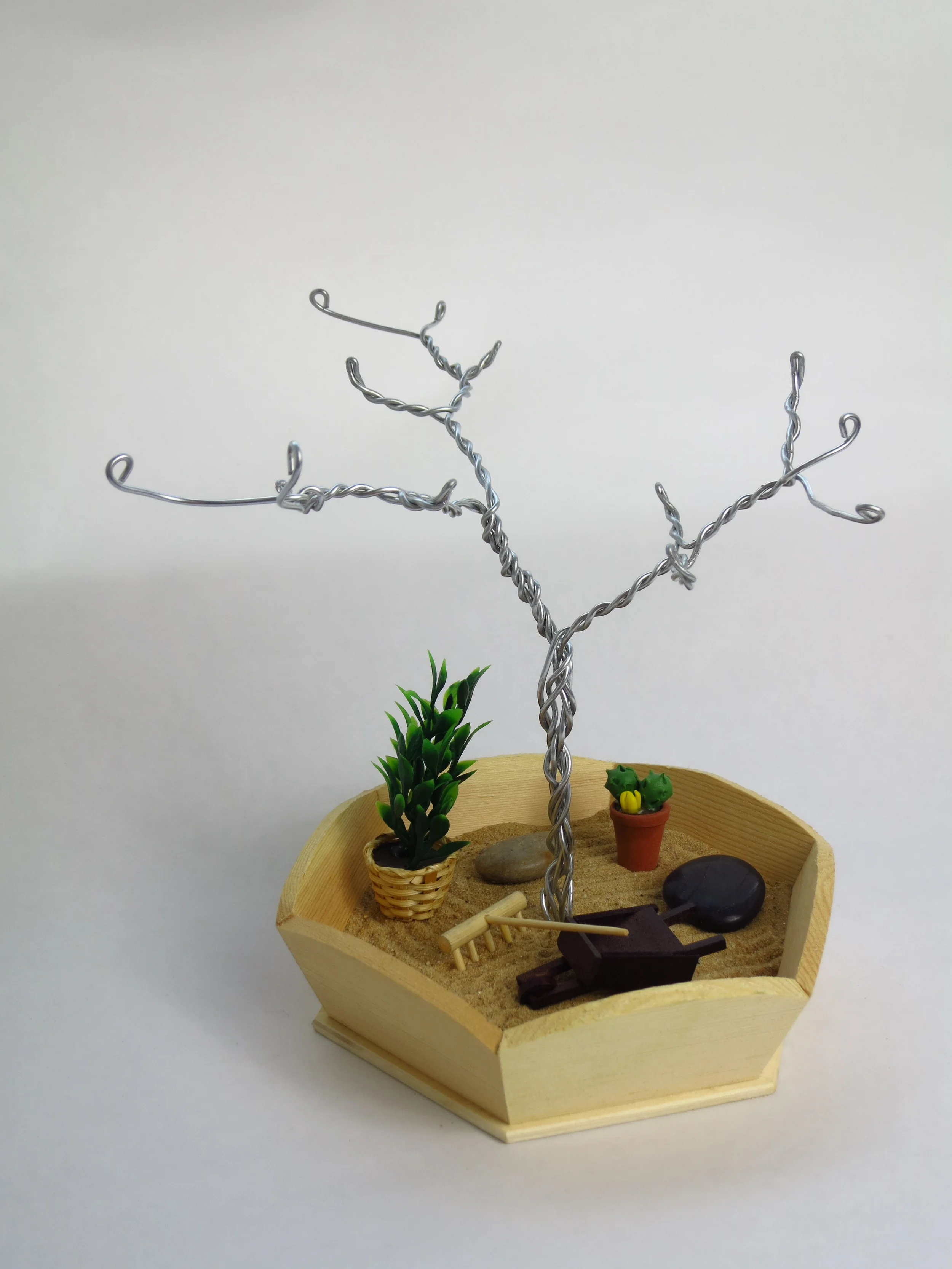 Zen garden jewlery tree