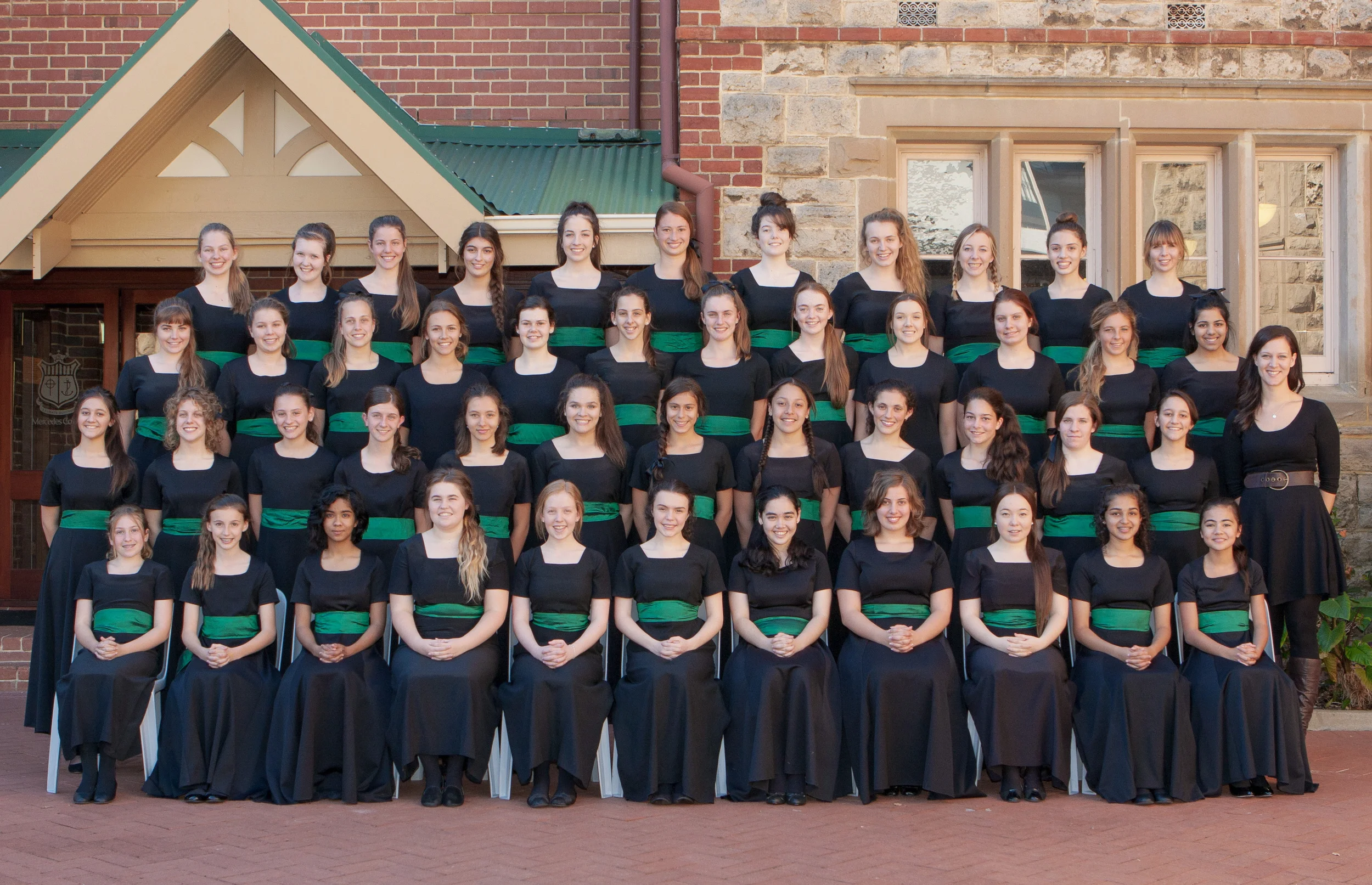 Select Choir_3017.jpg