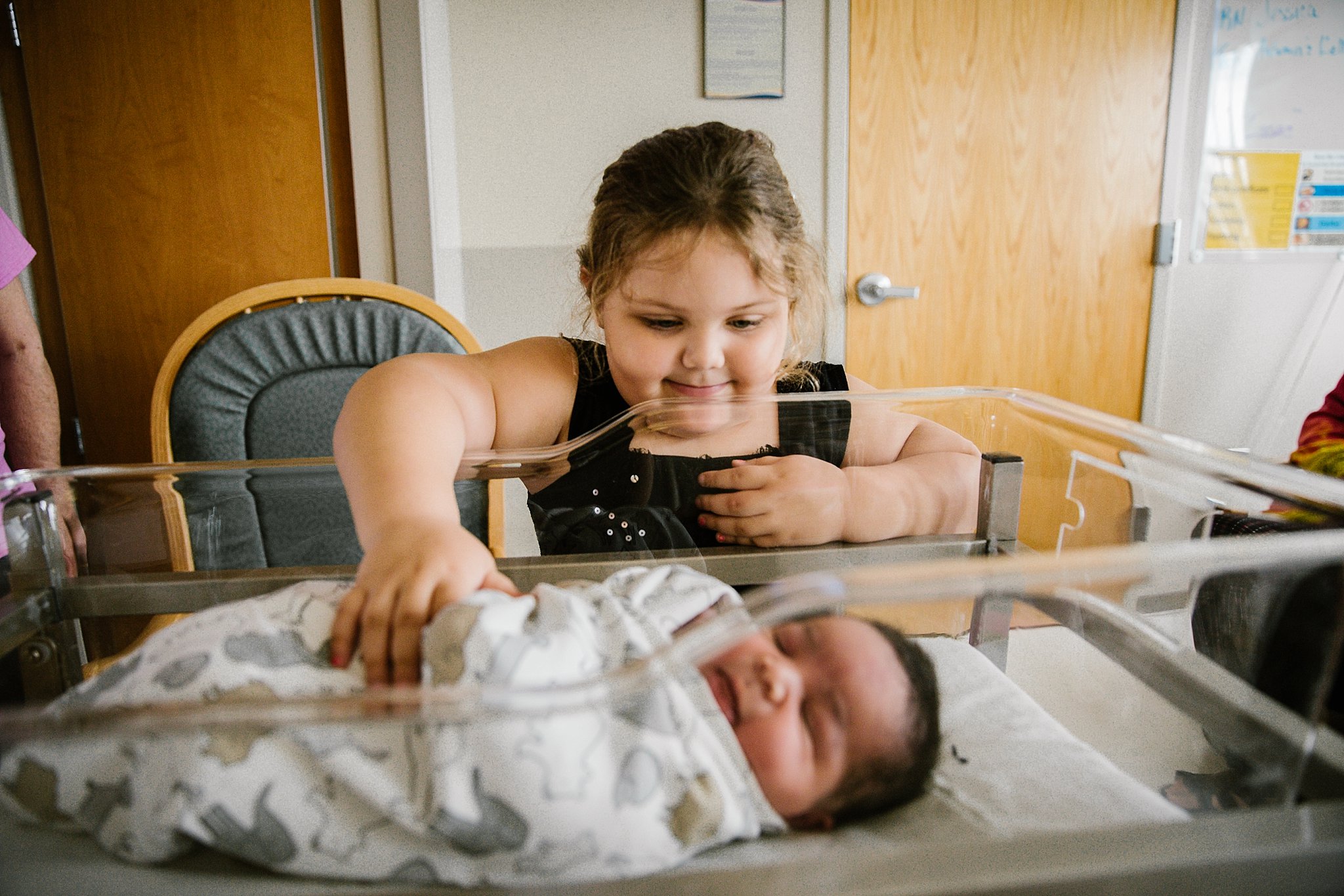 20180310-lake-regional-camdenton-hospital-newborn-picture-best-baby-photographer-missouri-osage-beach-06.jpg