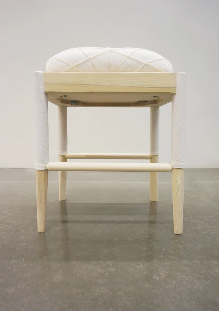 stool_03.jpg