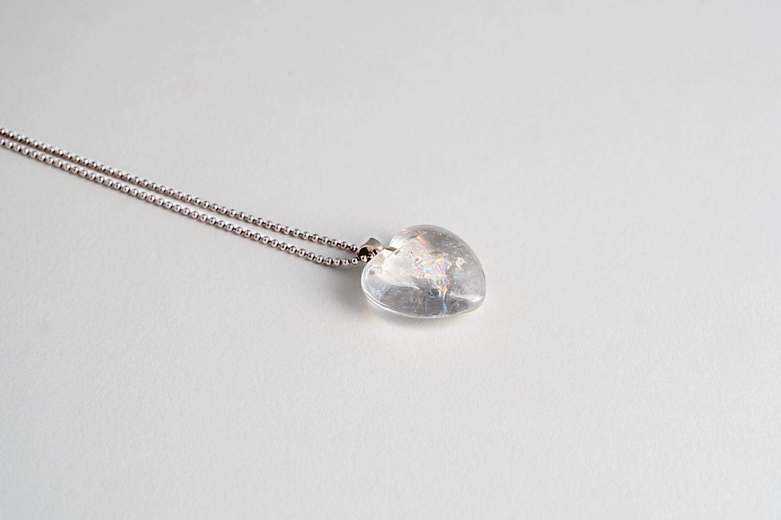 mw-puffyHeartNecklace-quartz-angle.jpg