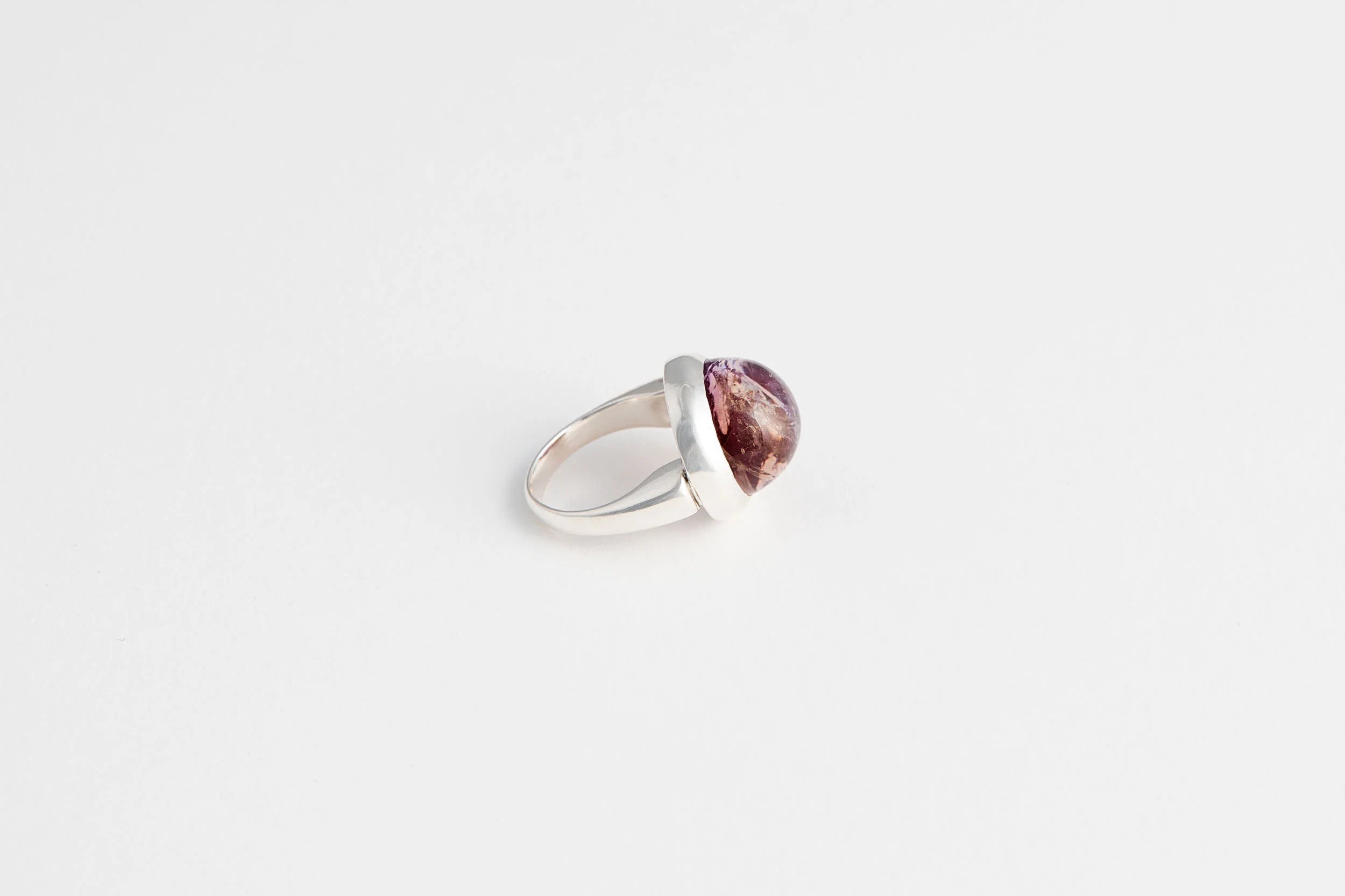 mw-crystalRing-amatrine-angle2.jpg
