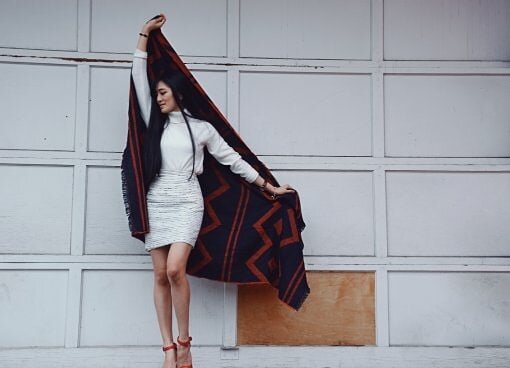 Its either I'm sniffing my armpit or I'm doing a ritual to turn my scarf into a magic carpet. But it's all me just wanting to disappear.
.
📷 @photoyounique.

#stylemyescape #fashionstylist #fashionblogger #fashion #style #fashionphotography #blogger