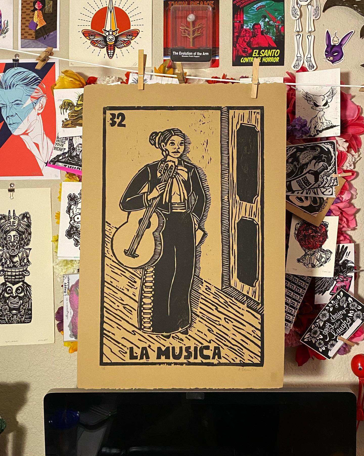 While packing up some orders, I realized that I only have this one last print of La Musica left from the loter&iacute;a series on kraft brown paper I had started working on years ago.

 I&rsquo;ve had an idea for another loter&iacute;a card but it&rs