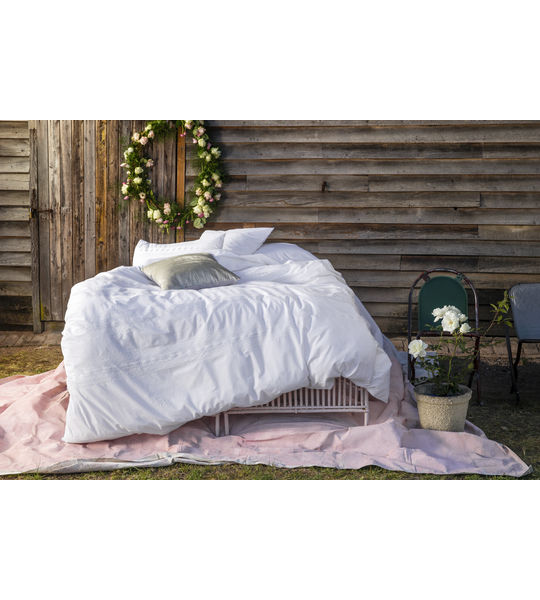 2405 derby bedlinen lifestyle HR.jpg