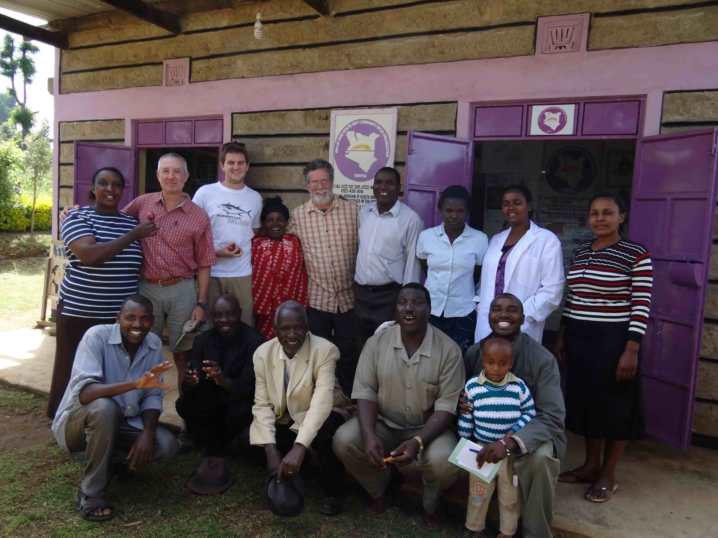 Gnu Foundation funds “social business” grant for Rays of Hope Clinic