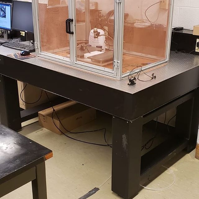 New table! It floats! Only #goodvibrations ...
.
.
.
.
.
.
.
.
. .
.
.
#scientist #science #nanotechnology #nano #phdlife #gradlife #student #research #lablife #laboratory #chemlab #electrical #electronics