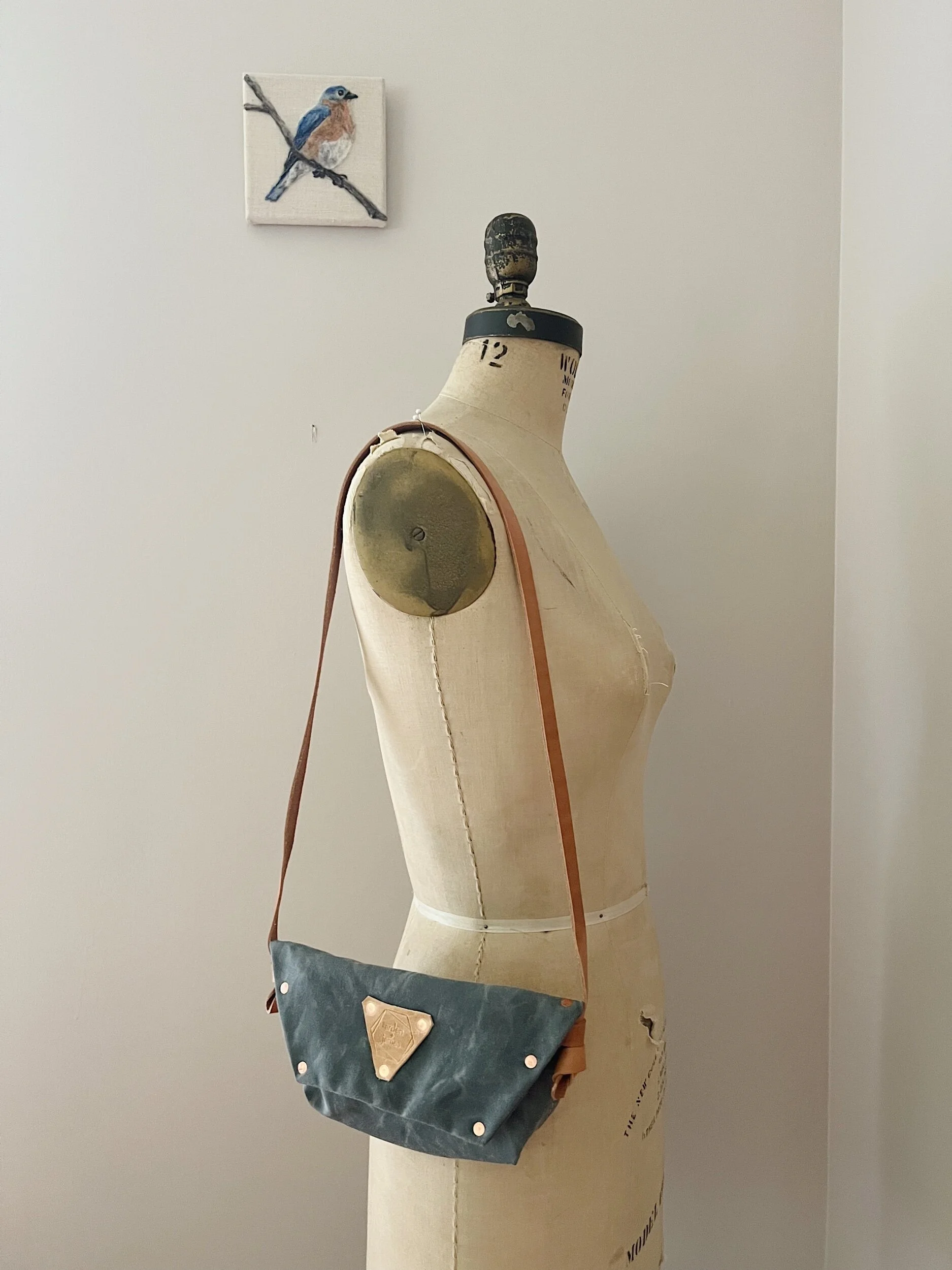 D58F5702-365C-4140-95F8-C04552B18160