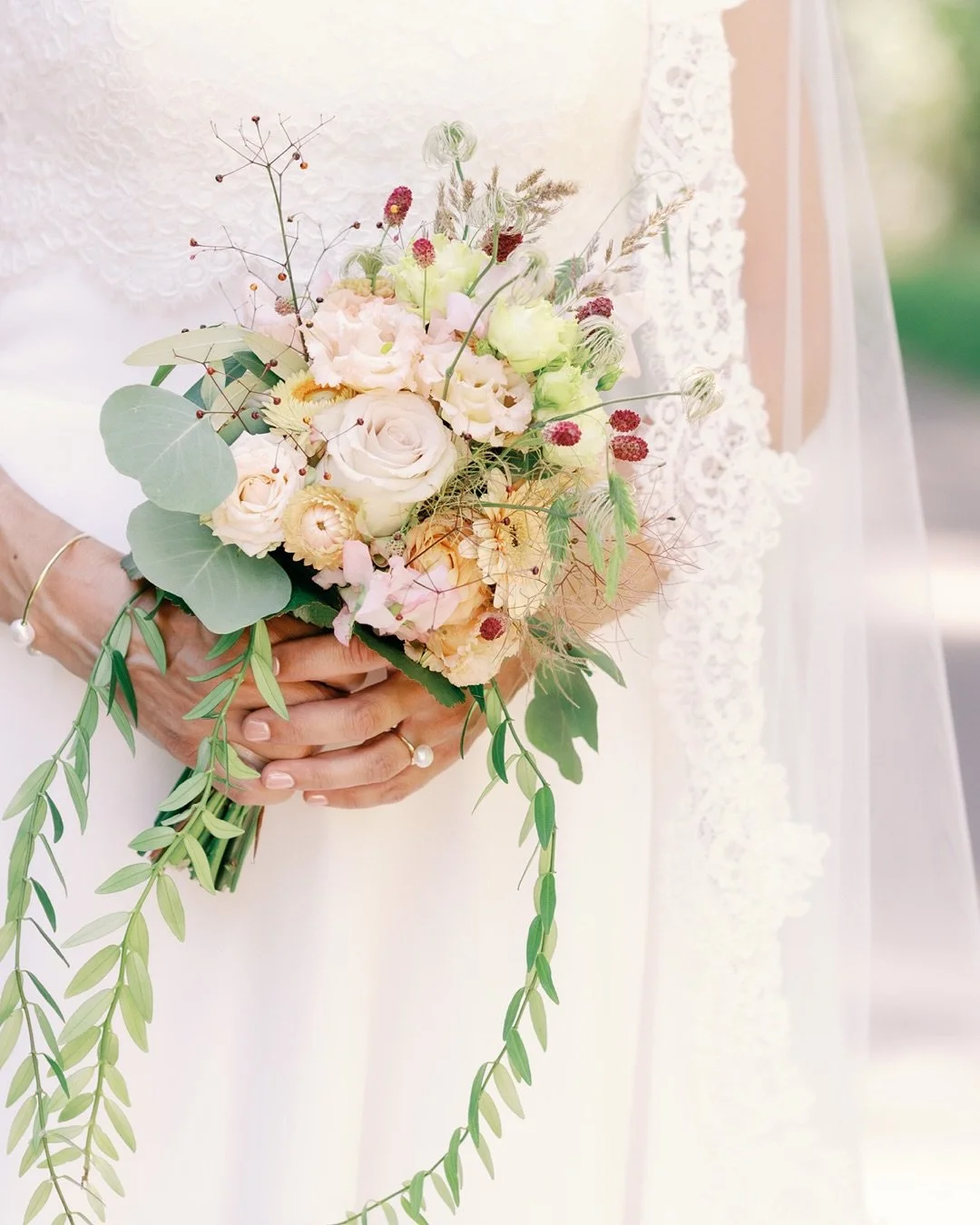 T&amp;J ❤️ Love captured.