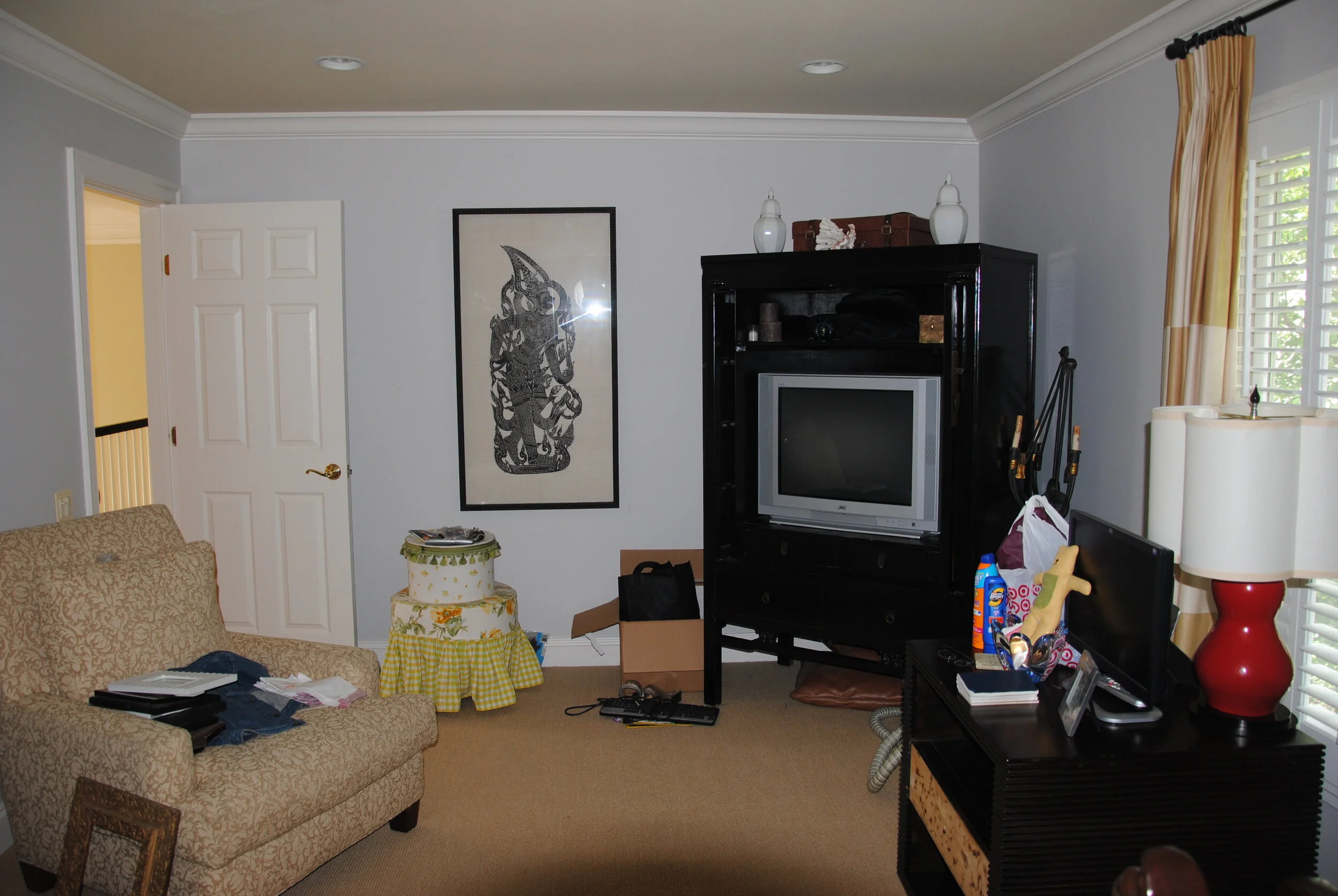 Master Sitting Room Before