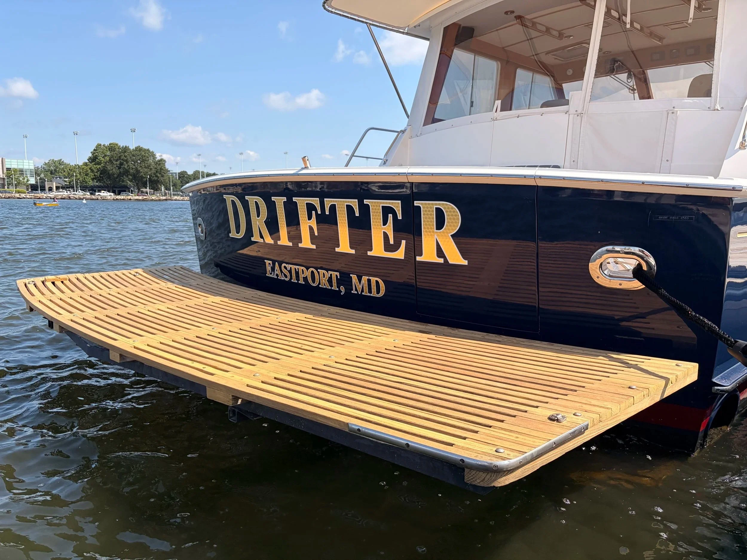 22k engine turn gold leaf name graphics