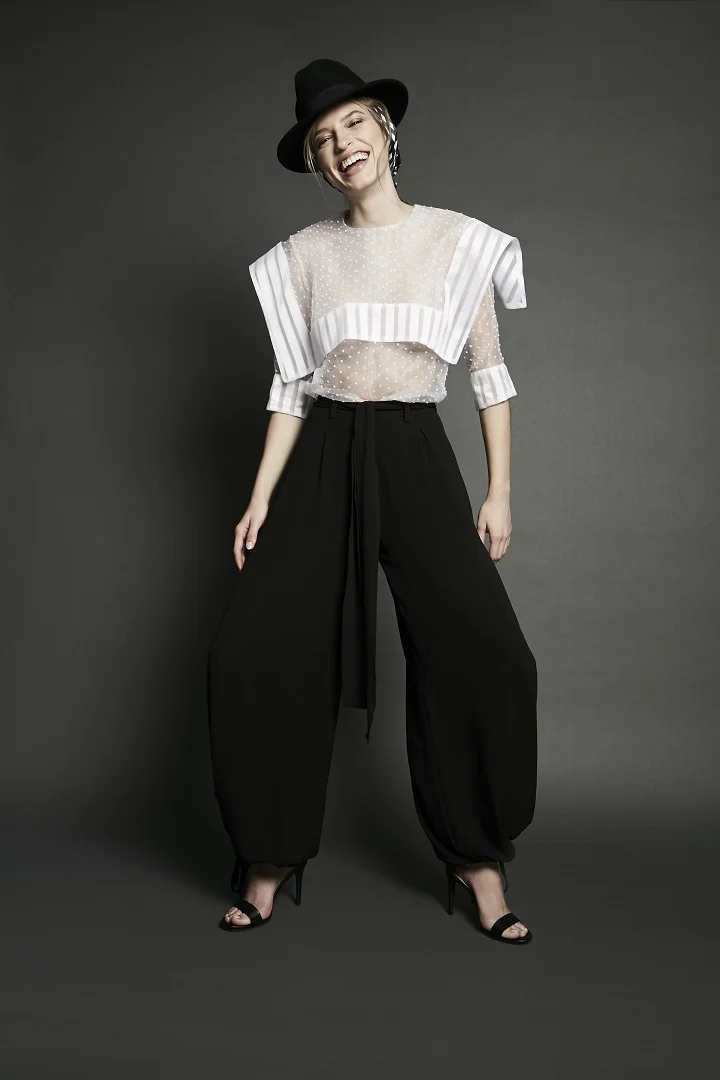 Karolina_Beauty_0713184360 copy_resize .jpg