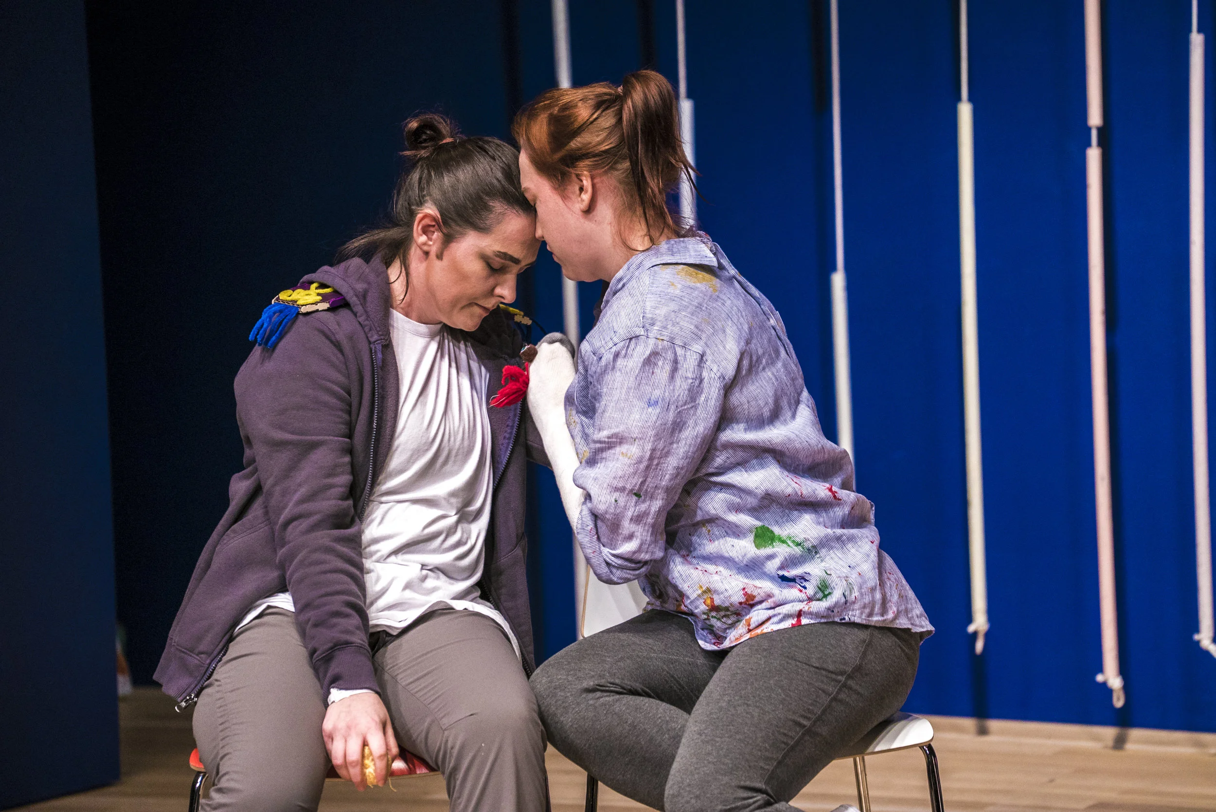 Laura Mitchell as Medoro and Lydia Dahling as Dorinda in Orlando. Photo credit: Lucas Godlewski