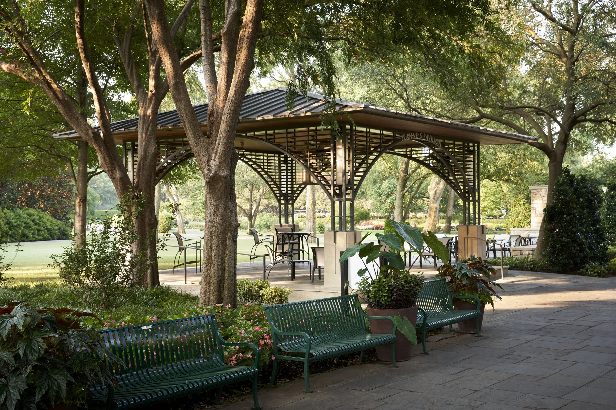 Shadow Garden Pavilion at the Dallas Arboretum — SHM Architects
