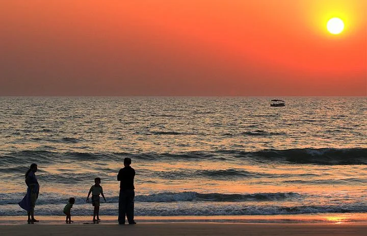 family-beach.jpg