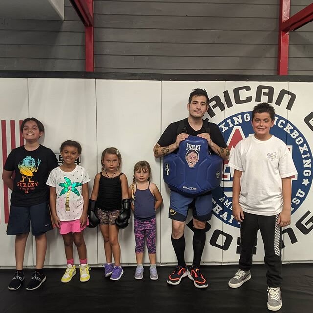 Kids class is back in session at @americangymboxing. Gotta help these kids burn off all the quarantine energy.

I bathed in antibacterial after this was taken.