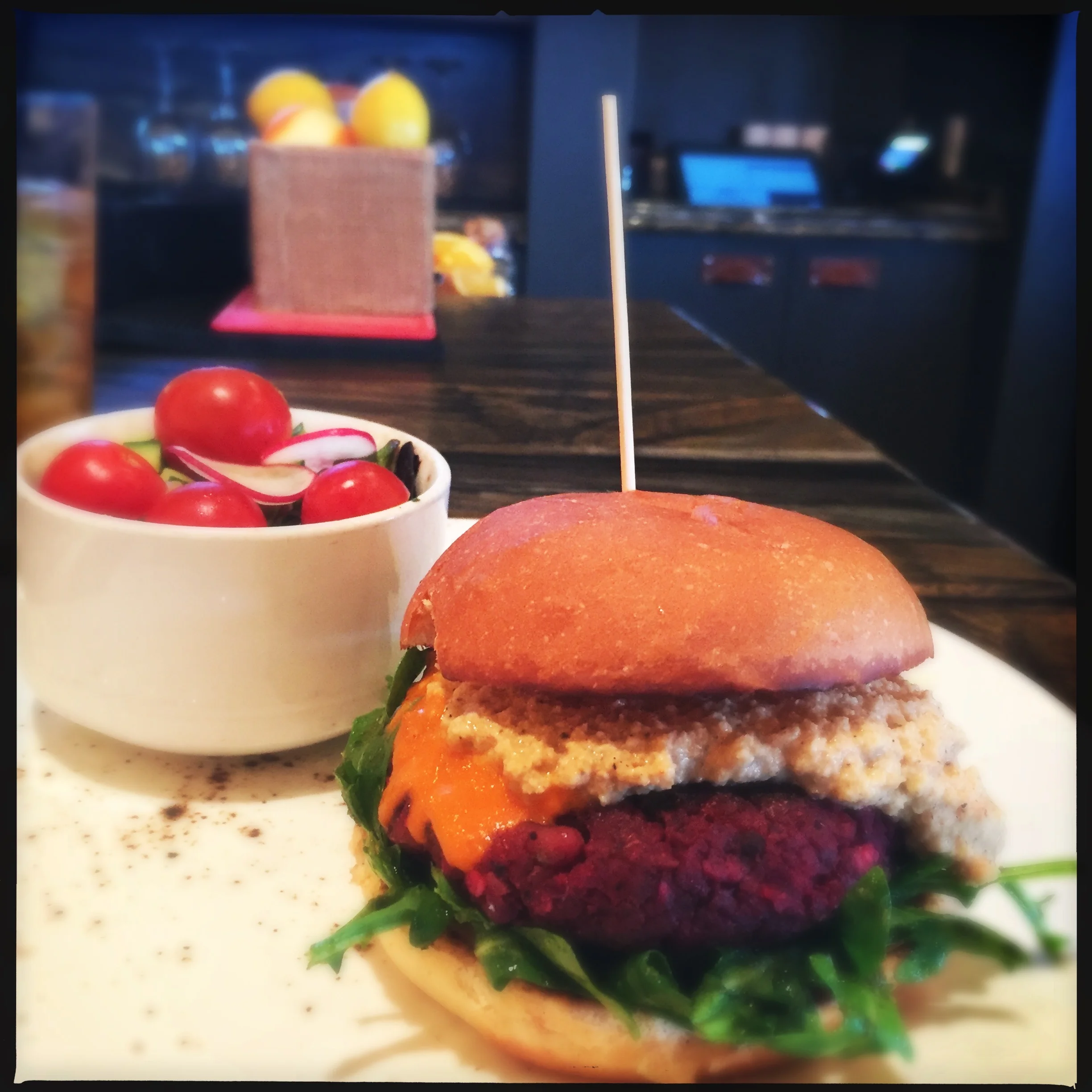 veggie burger.jpg