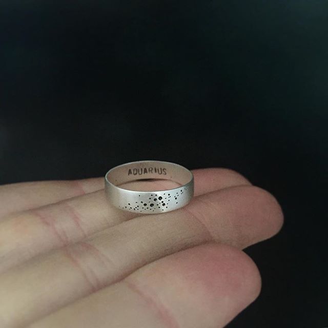 Get that Aquarius in your life something special for their birthday - just added another ring style to the constellation collection, a simple band with stamped details inside and out. βοΈ #metalsmith #silversmith #handmade #ring #etsy #etsyshop #handstamped #valentines #etsyshop #etsyjewelry #aquarius #constellation #zodiac #vsco