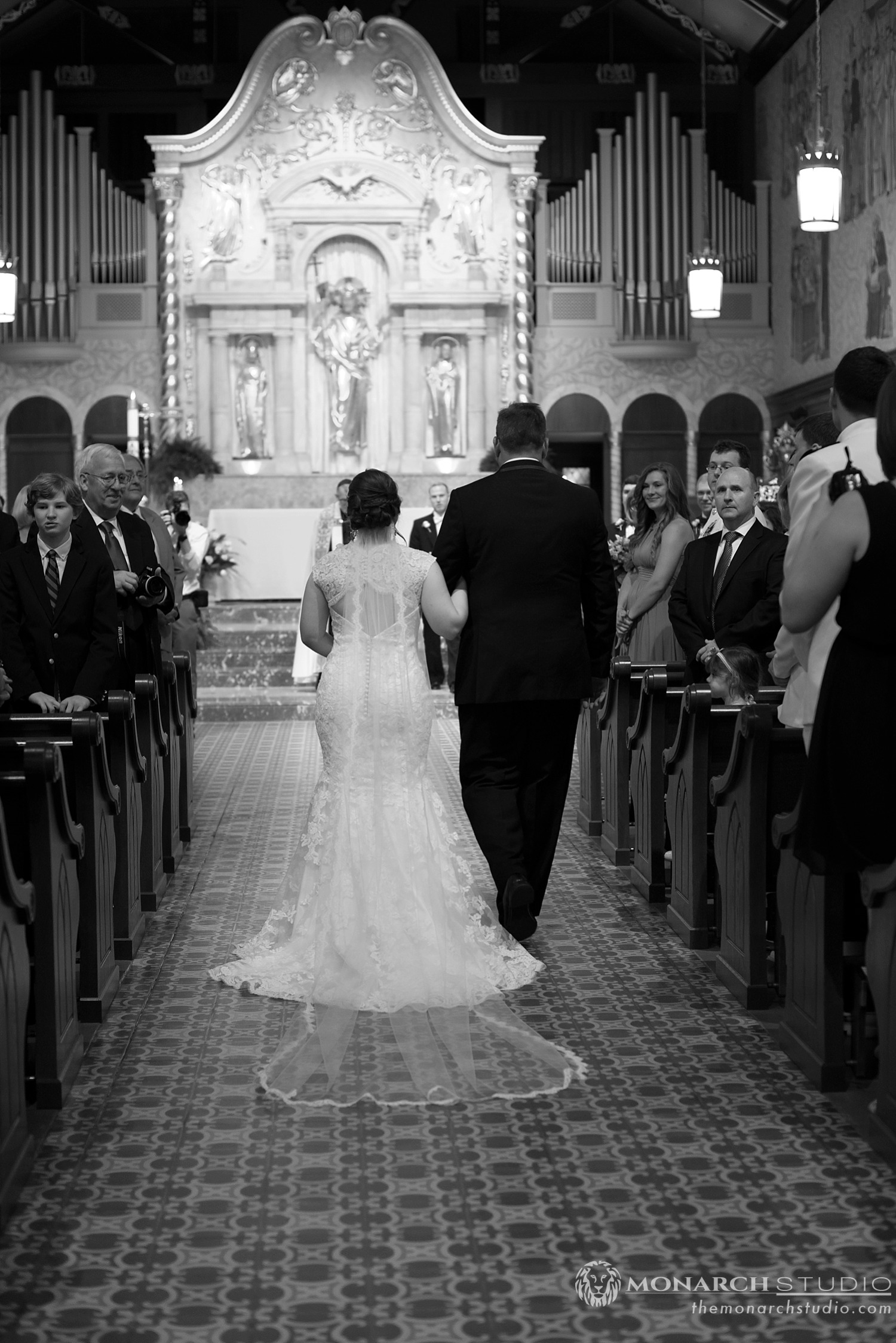 St.-Augustine-Wedding-Photographer-White-Room_0041.jpg