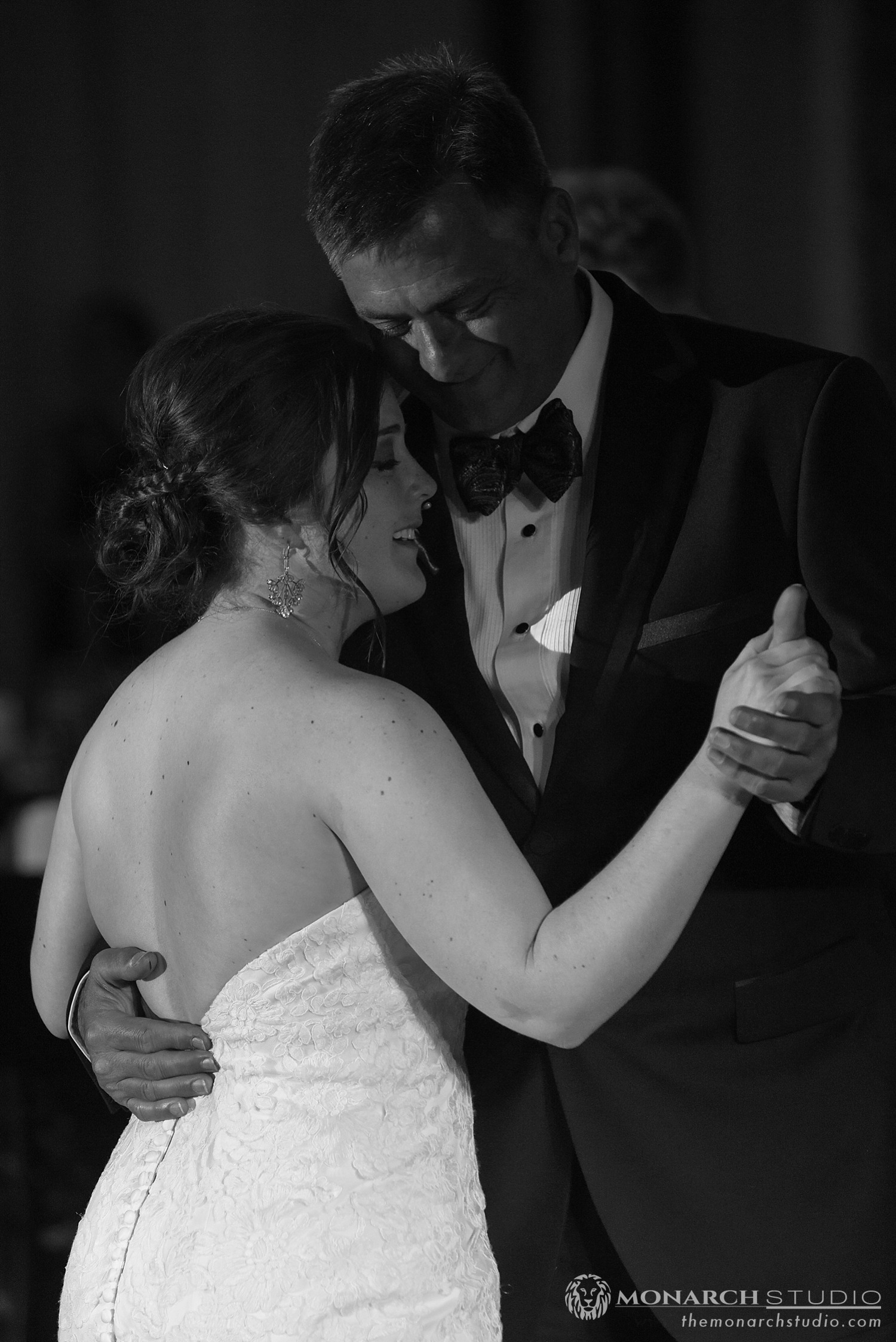 St.-Augustine-Wedding-Photographer-White-Room_0089.jpg