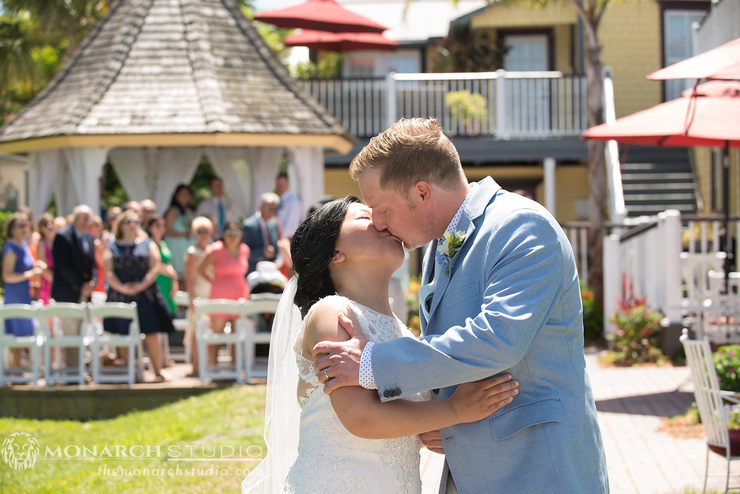 St-Augustine-Bed-and-Breakfast-Wedding-Photographer-Bayfront-Marin_0025.jpg