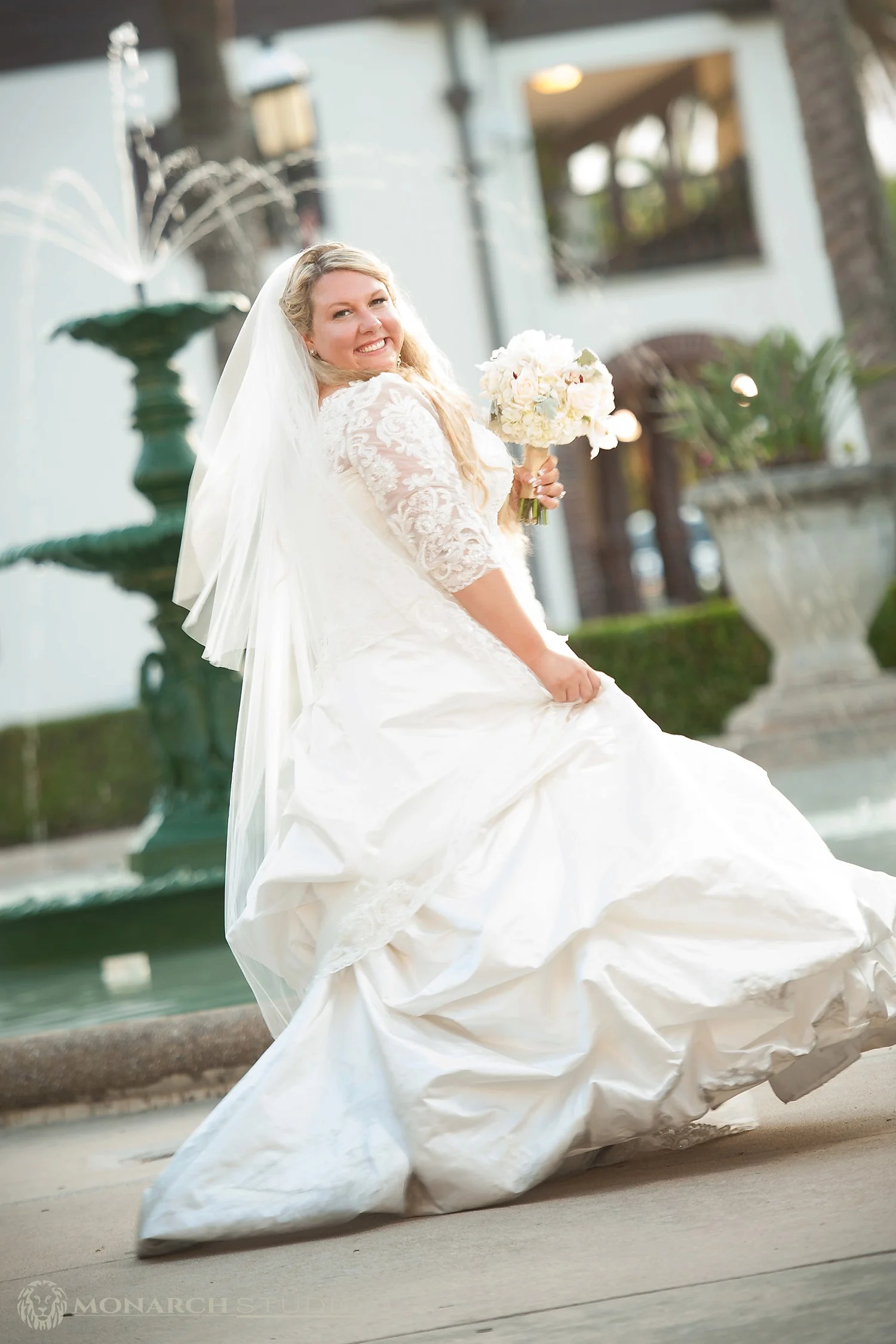 St-Augustine-Wedding-Photographer-Flagler-College-Weddings_0033.jpg