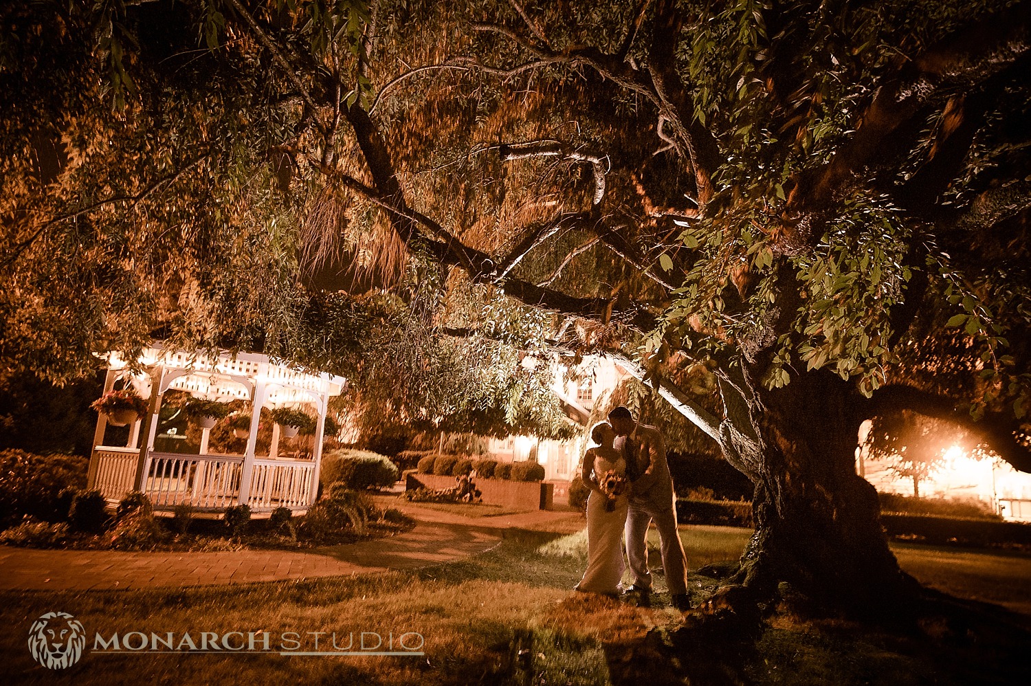 Mansion-at-Timber-Pointe-Wedding-Photographer_0054.jpg