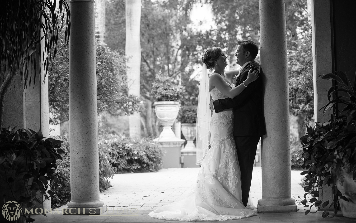Mediterra-Country-Club-Naples-Florida-Wedding-Photographer-Photos_0068.jpg