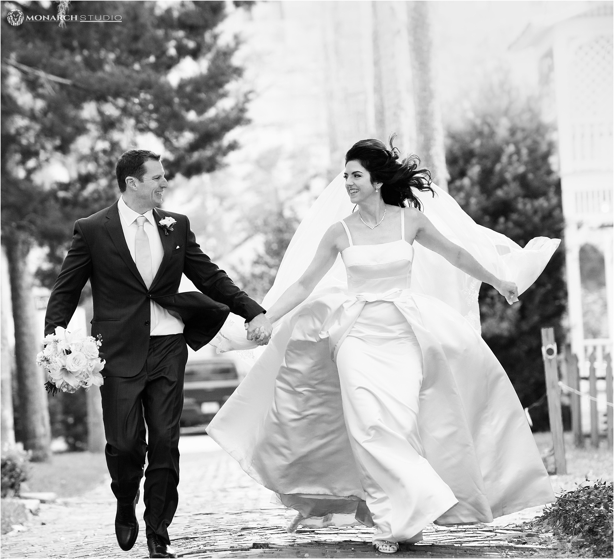 045-st-augustine-wedding-photogrpher-whiteroom.jpg