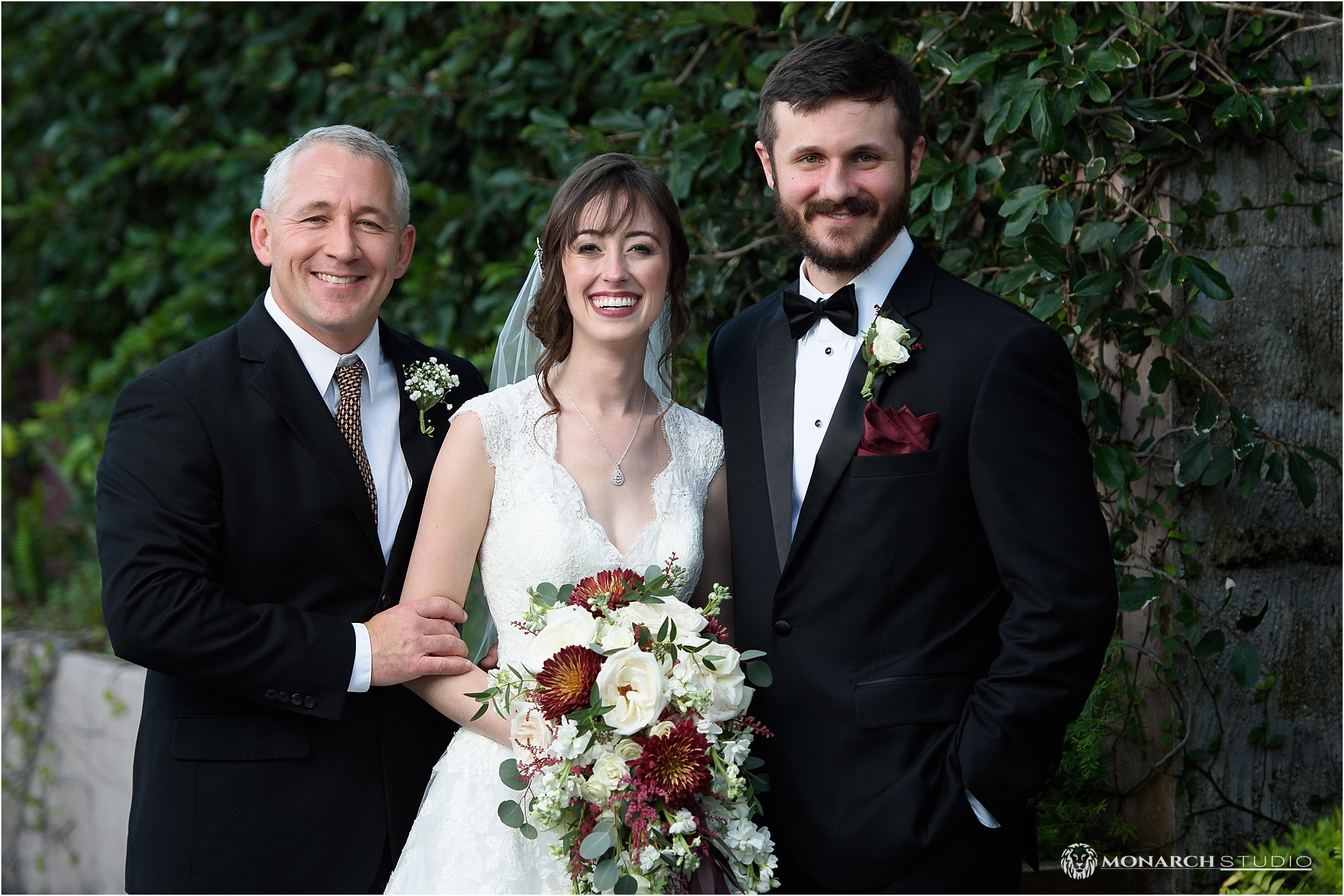 st-augustine-wedding-photographer-white-room-084.jpg