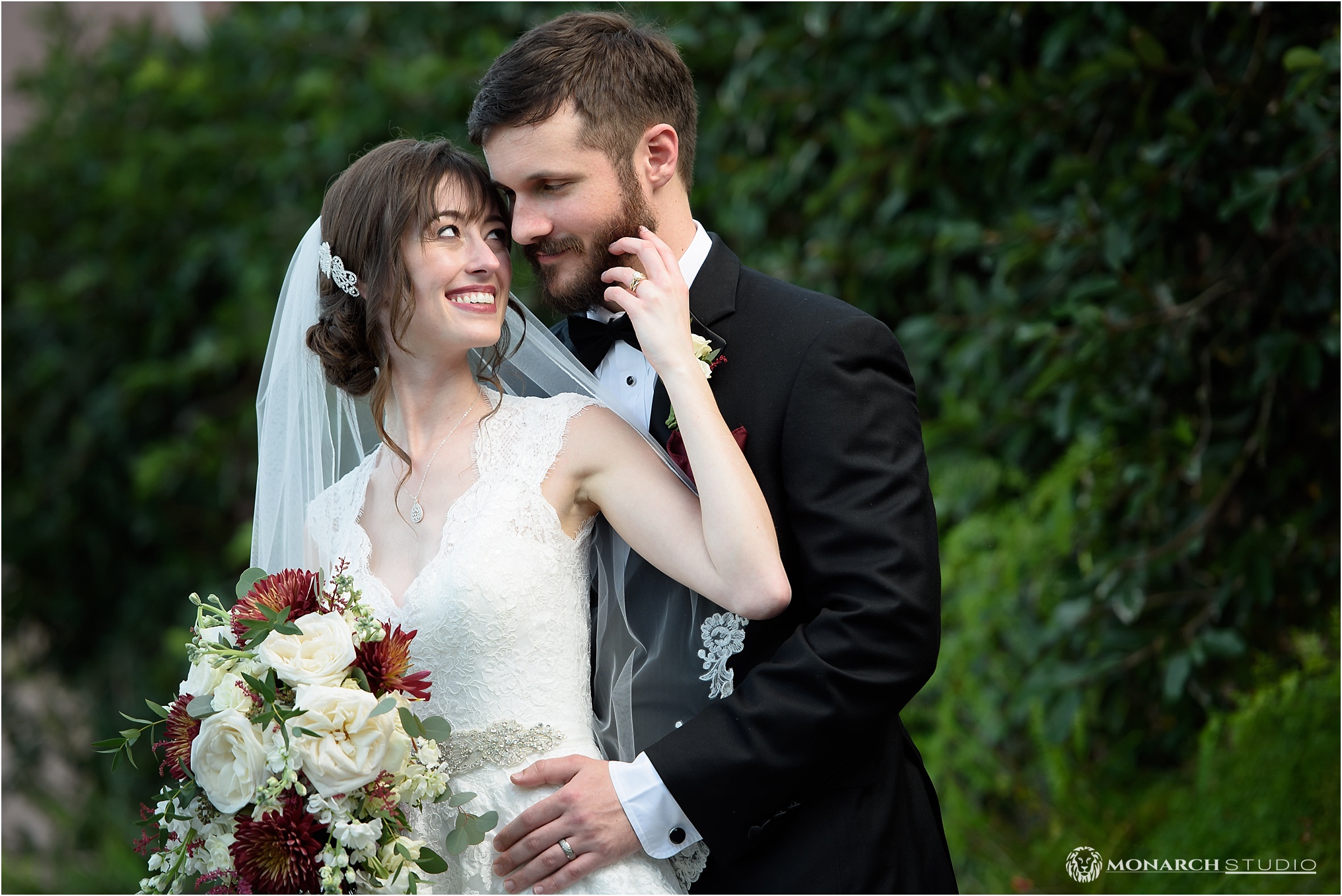 st-augustine-wedding-photographer-white-room-088.jpg