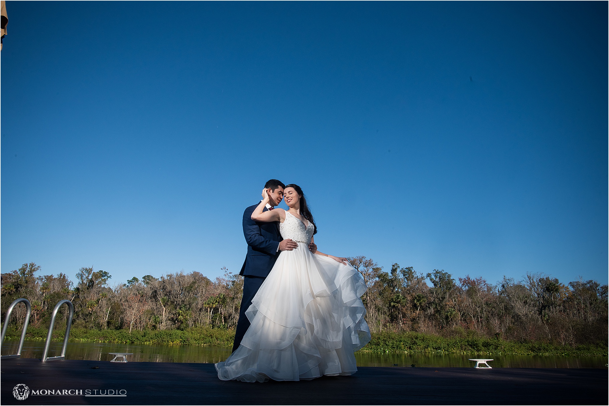 Wedding-photographer-in-sanford-florida-natural-wedding-018.jpg