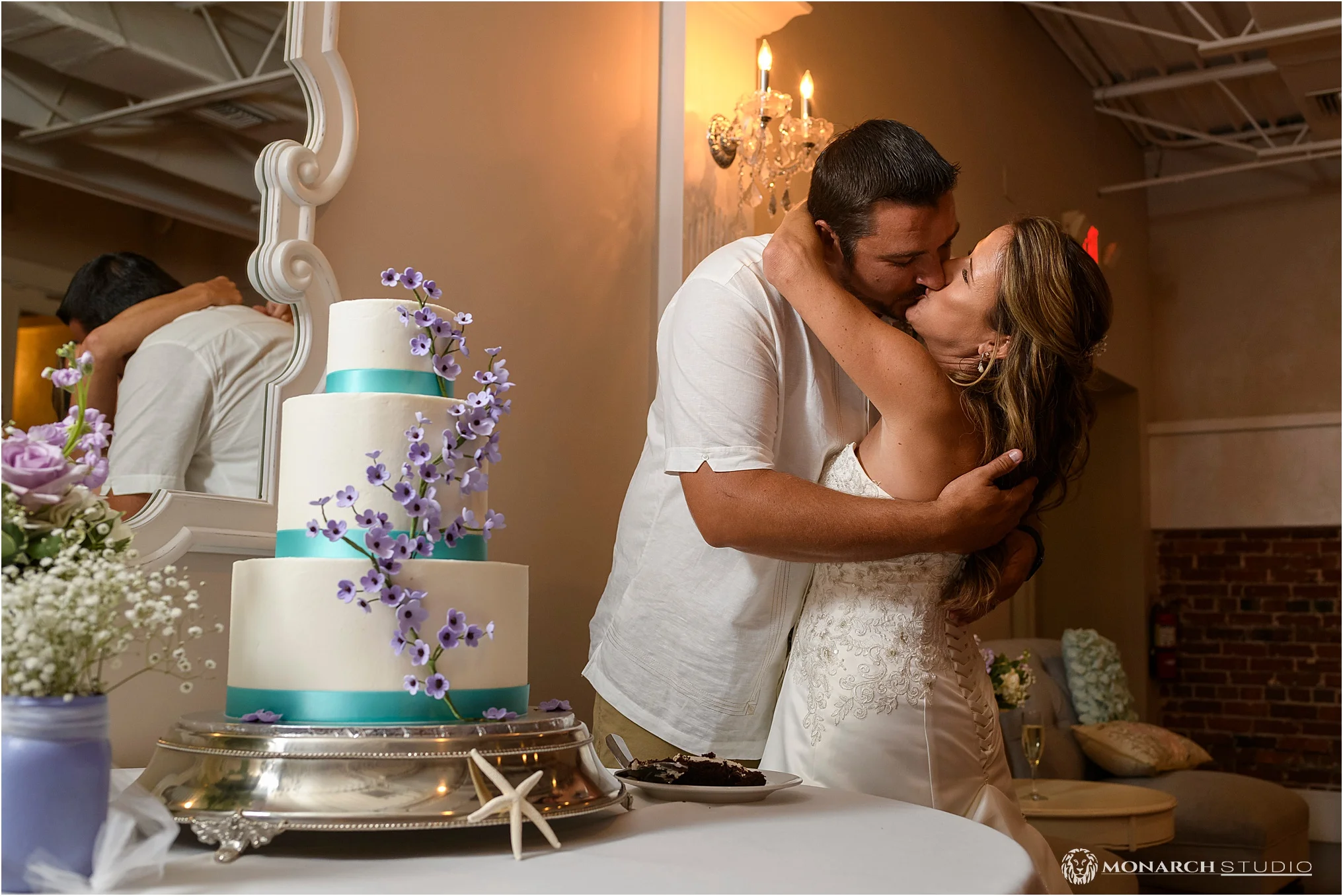 072-saint-augustine-whiteroom-wedding.jpg