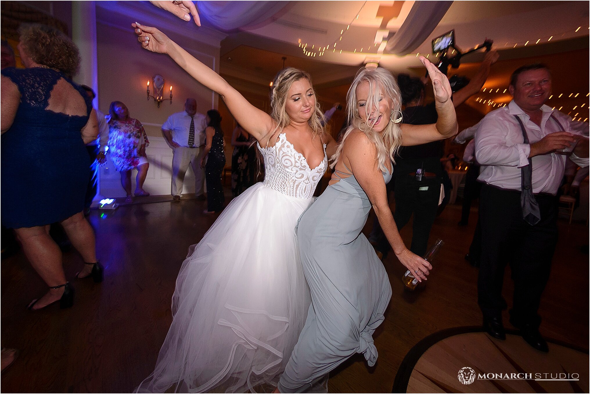 wedding-photographer-in-st-augustine-riverhouse-florida-127.jpg