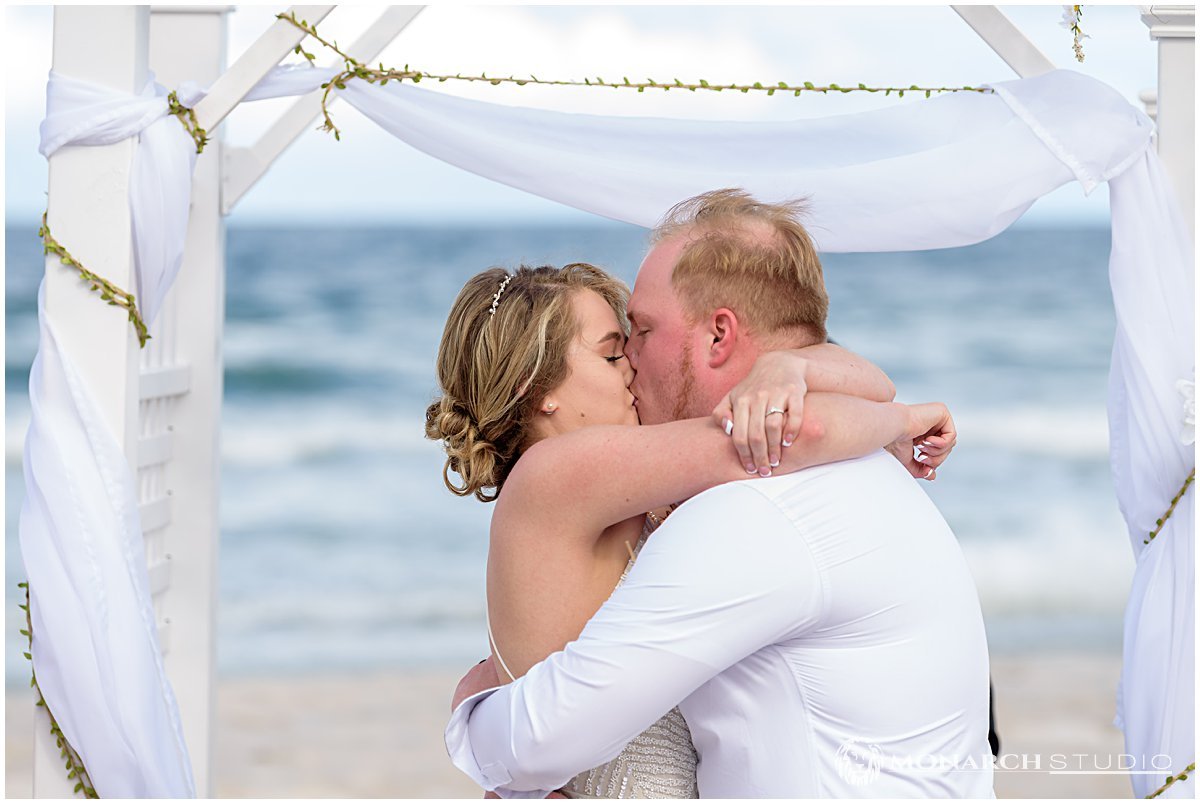 Beach-Elopement-Wedding-In-Saint-Augustine-012.jpg